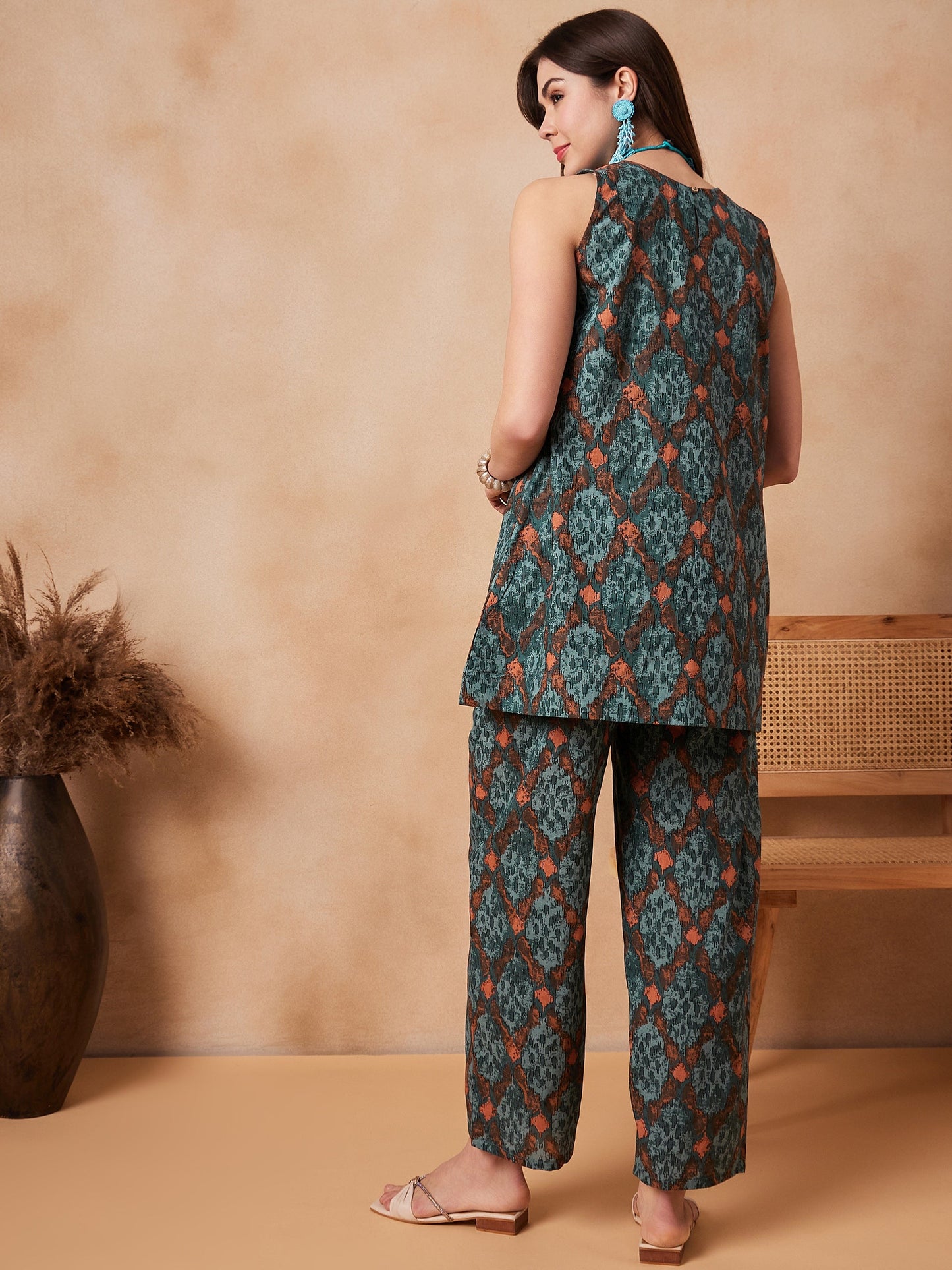 Aqua Pearl Abstract Printed Coords Set